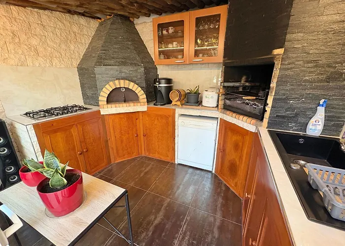 Villa Avec Piscine 8 Personnes