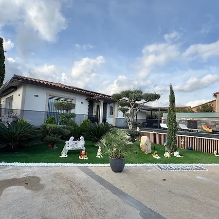 Villa Avec Piscine 8 Personnes