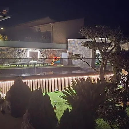 Βίλα Avec Piscine 8 Personnes Πόρτο Βέκιο